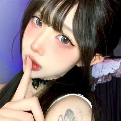眼里余光都是你